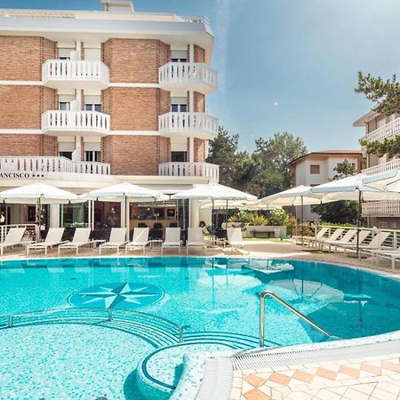 Hotel San Francisco Линьяно-Саббьядоро Экстерьер фото